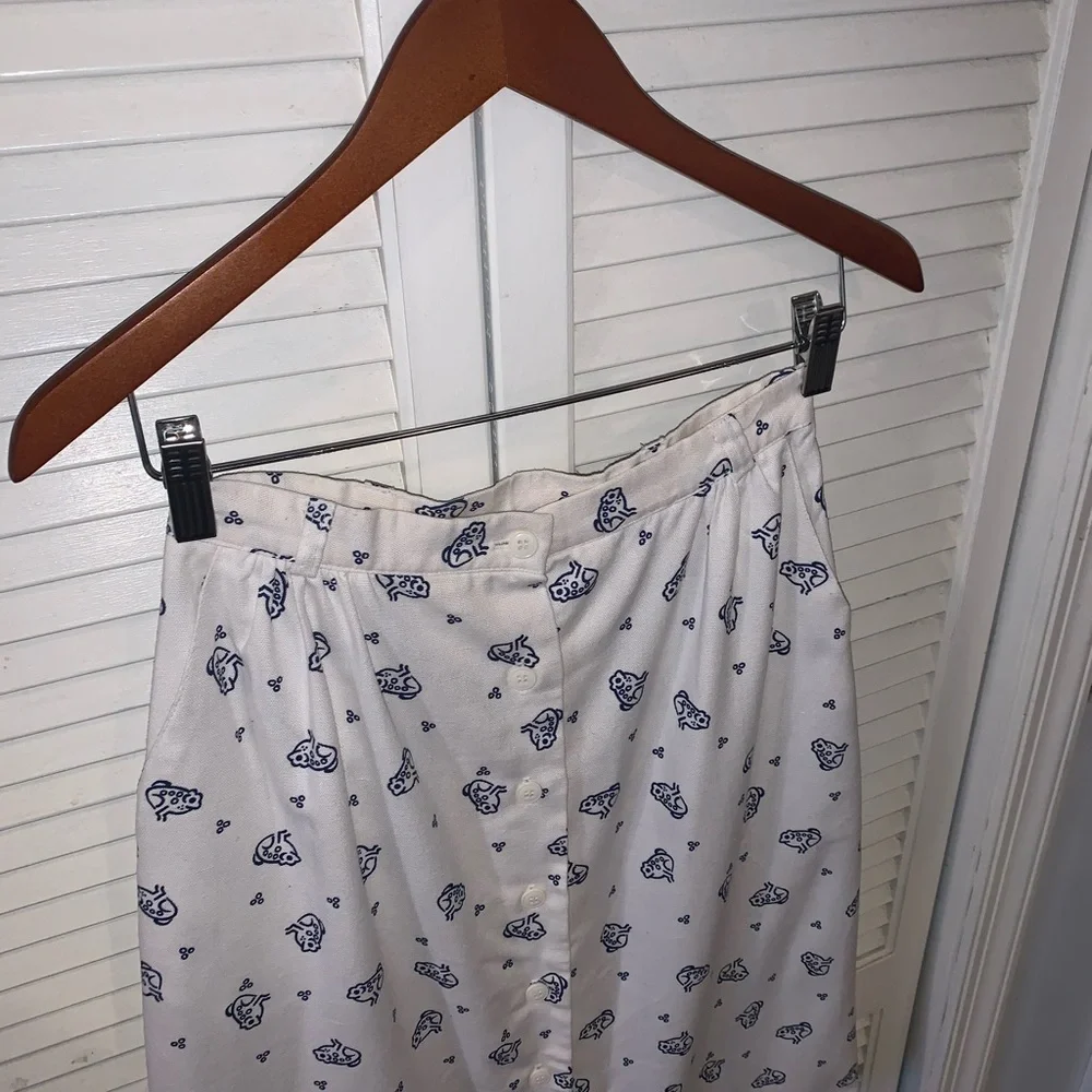 Vintage 1960s Frog Skirt White and Blue size 10